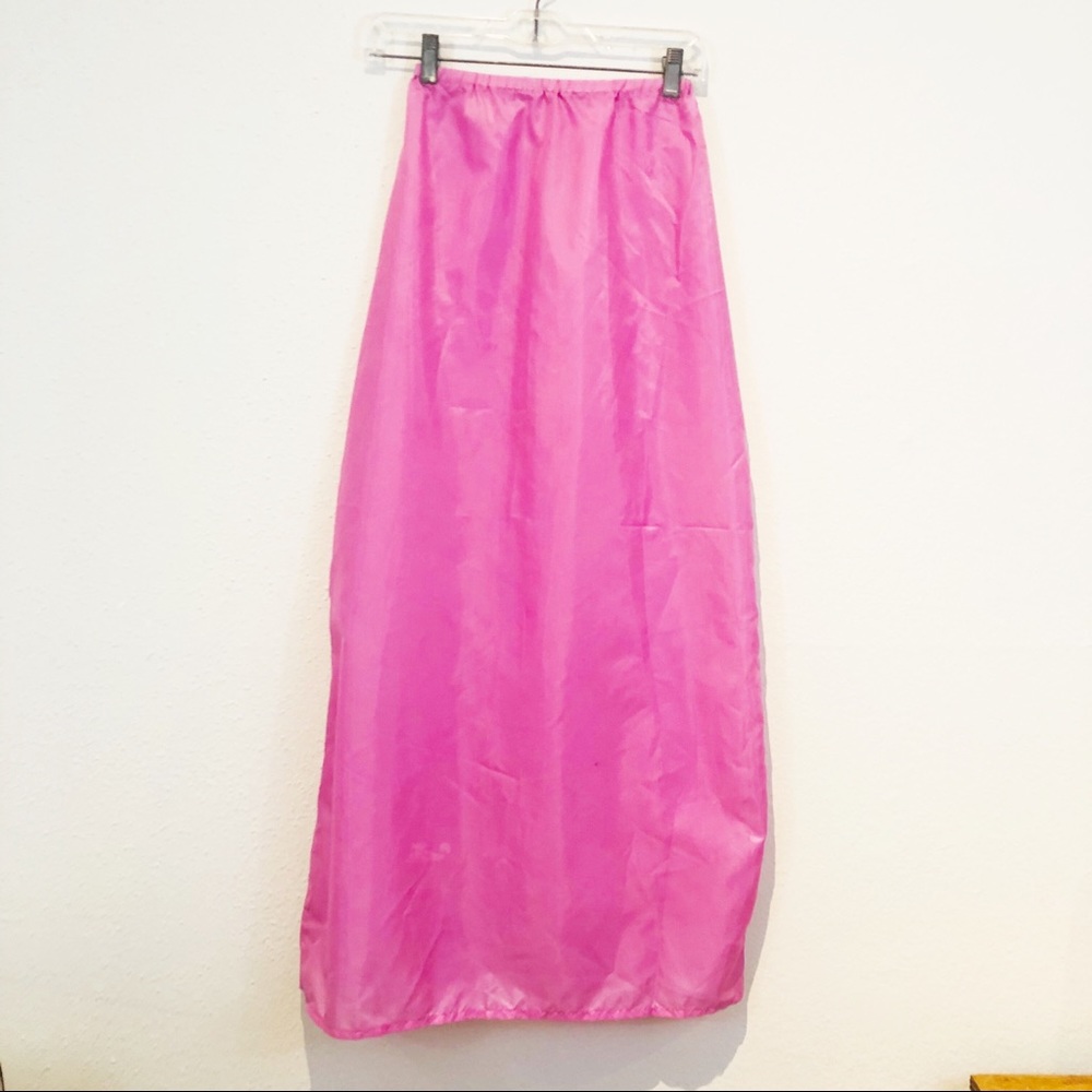 1983 Vintage Ruffled Formal Maxi Dress - Picture 7 of 9